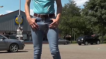 Preview 2 of Teacher S Rape - auf Supermarktparkplatz in die Jeans gepisst