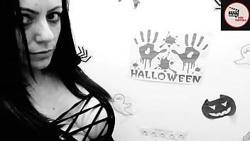 Preview 3 of Karina Kapoor Saxy Video - Halloween 2022