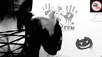 Preview 4 of Karina Kapoor Saxy Video - Halloween 2022