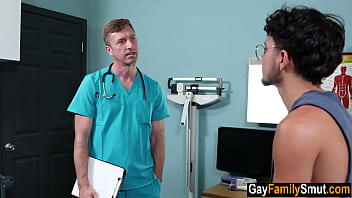 Preview 1 of Podrostok Porno - Doctor stepuncle finds out stepnephew is into older guys