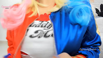 Preview 1 of 2xxx V - Harley Quinn cosplay having a cum shower over her big boobs from her bad dragon toy