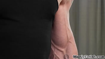 Preview 1 of New Indian Maride - Muscled IR hunk wanked by black doctor with muscles fetish