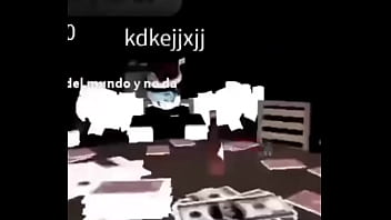 Preview 3 of Sunnyleon Duel - Mueve rico el culo