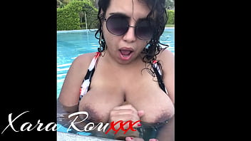 Preview 1 of Mom Does Porn Video - Le Pago A Mi Hermanastro Para Que Me Haga Un Video Porno En La Piscina