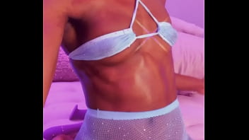 Preview 1 of 2015 London - Ebony slut teases you wit hard nipples