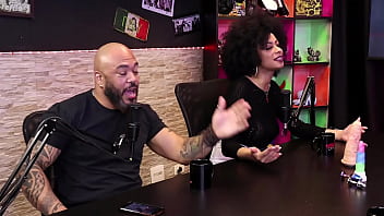 Preview 3 of Xxx Of Bf - Ela se surpreendeu com o pau grande do Negro Top Del&iacute_cia - Renata Lima e Leandro Soares