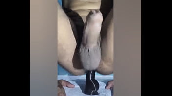 Preview 3 of Xnxx Xnxxx X - Eu sentando no Consolo gostoso