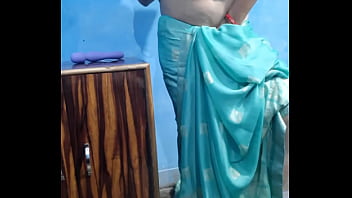 Preview 2 of Peta Jensonn - Sexy bhabhi enjoy with dildo in green saree