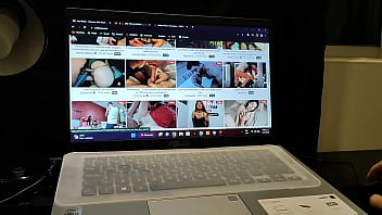 Preview 1 of Stepmomo Full Hd - Amor,  me follas? Me dijo la puta de mi madrastra porque me descubri&oacute_ viendo porno y ella estaba caliente con su gran culo gordo