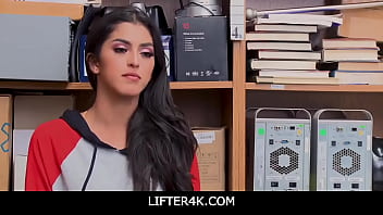 Preview 1 of Indian Telugu Pournsex - Lifter4K -Sophia Leone Has to Fuck With Officer For Her Way to Home