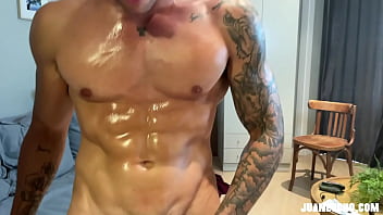Preview 2 of Rashyan Xxx - Hot Solo Jerking Off By Rauw Gallego