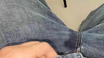 Preview 1 of Gula Ann - Bluejeans pee desperation in the tub 2 angles close up
