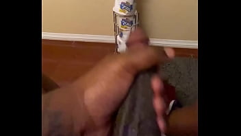 Preview 4 of Amateur Clitoris - Stroking til I pre cum