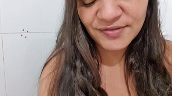 Preview 1 of Lady Cop Sex - viciada em gozar o que fazer
