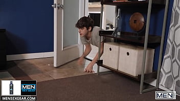 Preview 1 of Xxx Videos Han Quoc Com - (Joey Mills) Seduces His Roommate (Finn Harding,  Troye Dean) And He Successfully Made Them Cum On Him -  - Follow and watch Joey Mills at www.men.com/joey