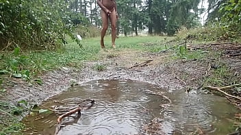 Preview 2 of Girl Watch Porns - sous la pluie