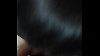 Preview 2 of Curvy Lesbian Anal Dildo - meu amigo me chupando