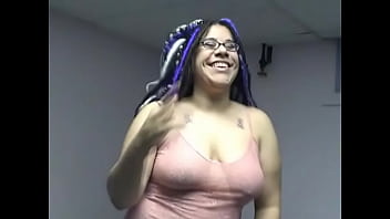 Preview 1 of Pregnant Mom Fucks Mandingo - Chunky big-titted brunette holds vibrator to her spread-eagled clit