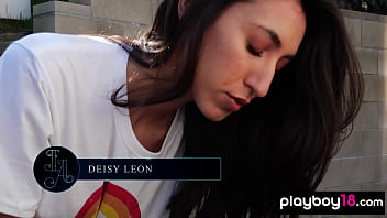 Preview 1 of Drink Karke Sex - Bombastic all natural latina babe Deisy Leon reveals her perfect boobs