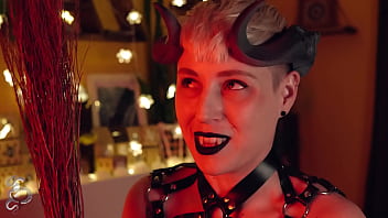 Preview 1 of Sikkim Moti Pussy - Pegged by Krampus POV - trailer