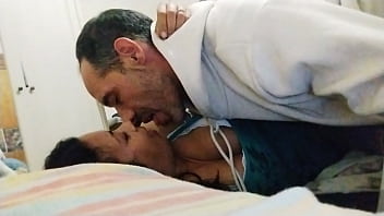 Preview 1 of Big Ass Sleeping Mom Sex Her Son - GARGANTA PROFUNDA Y ME COME EL CO&Ntilde_O