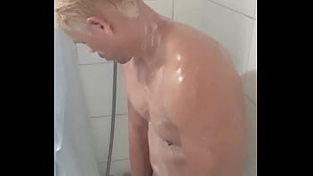 Preview 2 of Ninja Hatoori - video 021. jalandome la verga dura mientras me ducho (completo en RED)