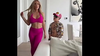 Preview 1 of Young Psychologist Solve - You don&#039_t want to miss this video being released today with imtinysmallz at 3pm on my VIP OF!!️