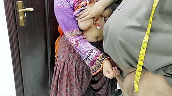 Preview 2 of Dilan Deniz - Indian Tailor Fucking His Beautifull Lady Customer With Clear Hindi Audio