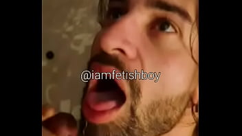 Preview 3 of I Feel Myself Porn - Mamando um Macho