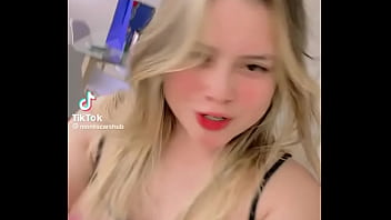 Preview 1 of Jaapani Xnxxx - Ricos pies de nena