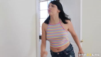 Preview 1 of Kinner And Girl - (Van Wylde) Gets A Blowjob From His GF (Delilah Day) When He Notices (Angel Youngs) Touching Herself - Brazzers