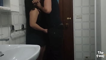Preview 1 of 10 Type - i fuck a stranger girl at a house party