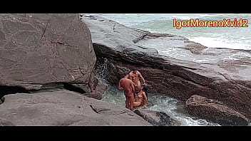 Preview 3 of Nigro Blek Sex - Encontrei a sereia na praia do RJ e taquei o pau nela