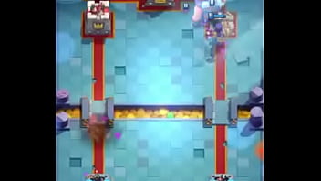 Preview 4 of Xxx Of Bbw Oiled - Se cogen a este pendejo en clash royale