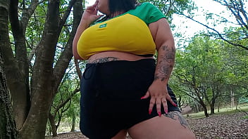 Preview 1 of Arab Beauty In Hotel - Torcedora Safada foi no parque se exibiu e gozou escondida ao ar livre com medo- Mary Jhuana