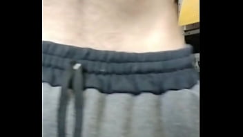 Preview 2 of Jassica Bangkok Xxx Videocom - Exibicionismo: peludo bem-dotado no almoxarifado da firma