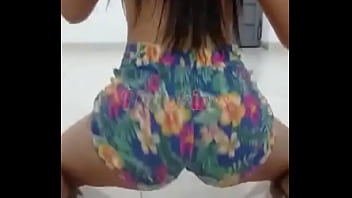 Preview 3 of Wwxxnxn - Twerk de mi venezolana para ustedes