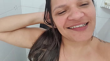 Preview 1 of Krin Kbol - Quinzinho vem me fuder
