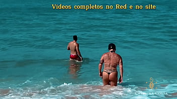 Preview 1 of Mikaela Jinakol Si Ang Kapatid - Conheci duas gostosas na praia,  e comi as duas safadas