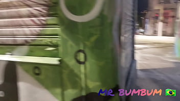 Preview 1 of 2019 Sxx Video - Cafu&ccedil_u F1 entra na putaria com uma puta rabuda e um leke de bobeira (completo no RED E SUBSCRI&Ccedil_&Atilde_O)