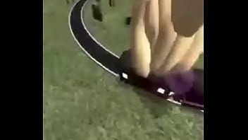 Preview 3 of Lady Le Bras - Tren al sur