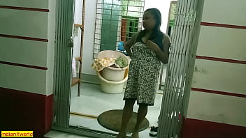 Preview 1 of Saree Sex With Boobpress - Hot Indian Girls Needs Cash! Plz Come My Home Now!!