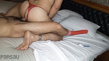 Preview 4 of News Eland Sex - Parrudo pauzudo me comendo de calcinha