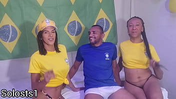 Preview 1 of Pussy Masturbation Twice A Day - Venham ver completo no RED,  Ts Danielasantos e Deboradopop fodendo muito em o cuzinho do puto sedento por rola.