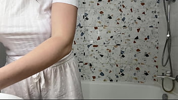 Preview 1 of Xxsex Vdeo To - Sex in the bathroom. My perfect wet boobs. Tear these pants off me and fuck me properly