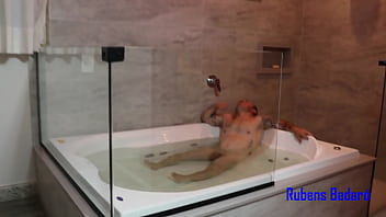 Preview 1 of Xxx Any Bunny Com - Novinha putinha na sua primeira vez com o an&atilde_o put&atilde_o foi de arrepiar