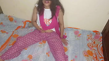 Preview 1 of Indian Xxxsexvideo - सौतेले भाई ने सौतेली बहन को ब्लैकमेल करके जबरदस्त चुदाई किया जब घर में कोई नहीं था