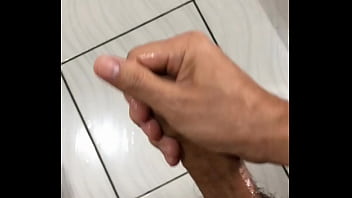 Preview 2 of Big Anti Sex With Small Boy - MASTURBANDO E GOZANDO GOSTOSO