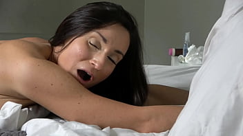 Preview 4 of Oldmadar Fak - Alyssia Vera sucks,  licks ass,  takes cock in pusst and ass
