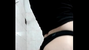 Preview 4 of Desi Parno - Moviendo el culo para vos